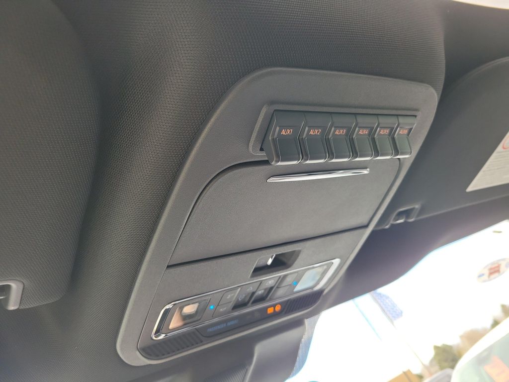 صورة مصغرة 32 لـ 2026 FORD F-350 PLATINUM