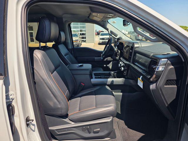 صورة مصغرة 13 لـ 2026 FORD F-350 LARIAT
