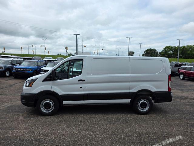 صورة 3 لـ 2026 FORD TRANSIT-150 BASE