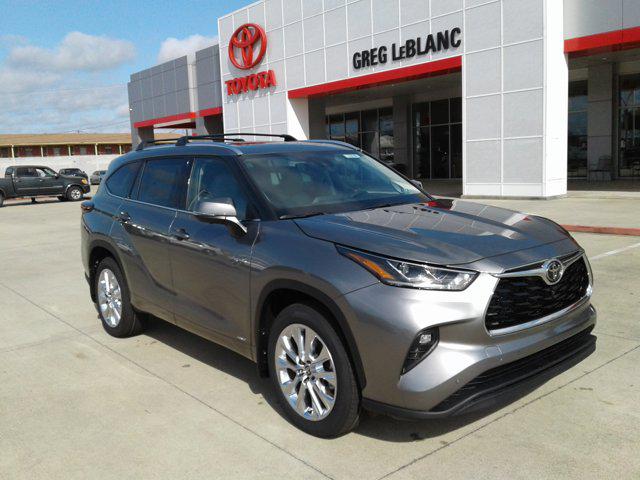 New 2026 Toyota Highlander Hybrid Limited