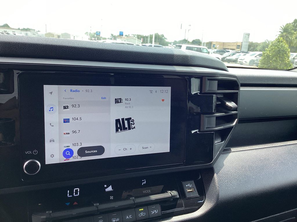2026 Toyota TUNDRA SR5 thumbnail 18