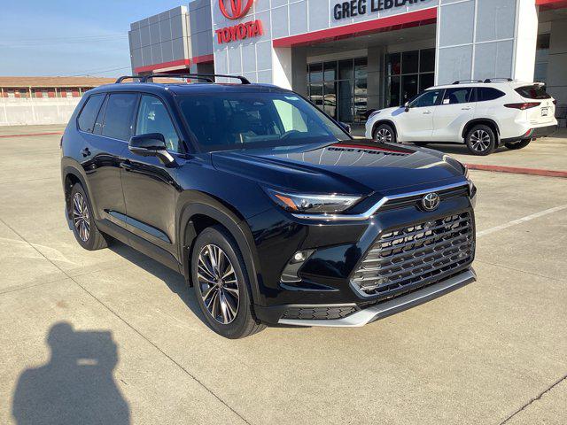 New 2026 Toyota Highlander Hybrid Base
