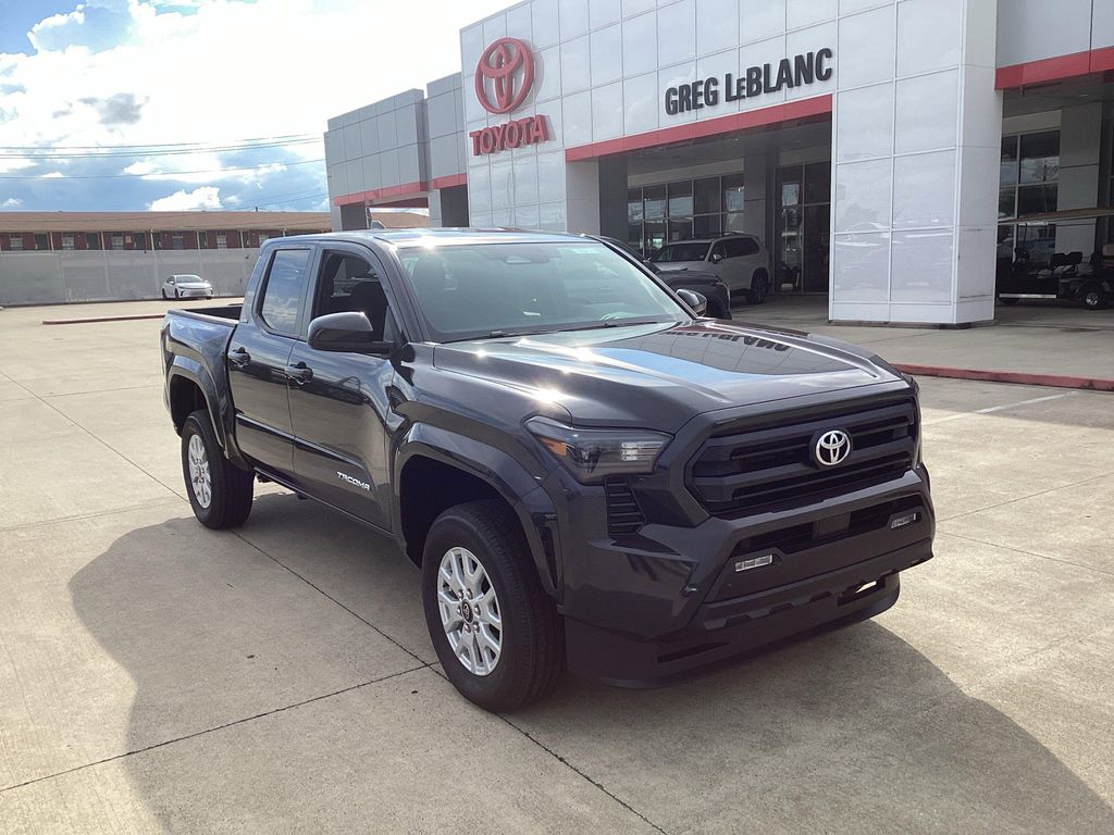 New 2026 Toyota Tacoma SR5