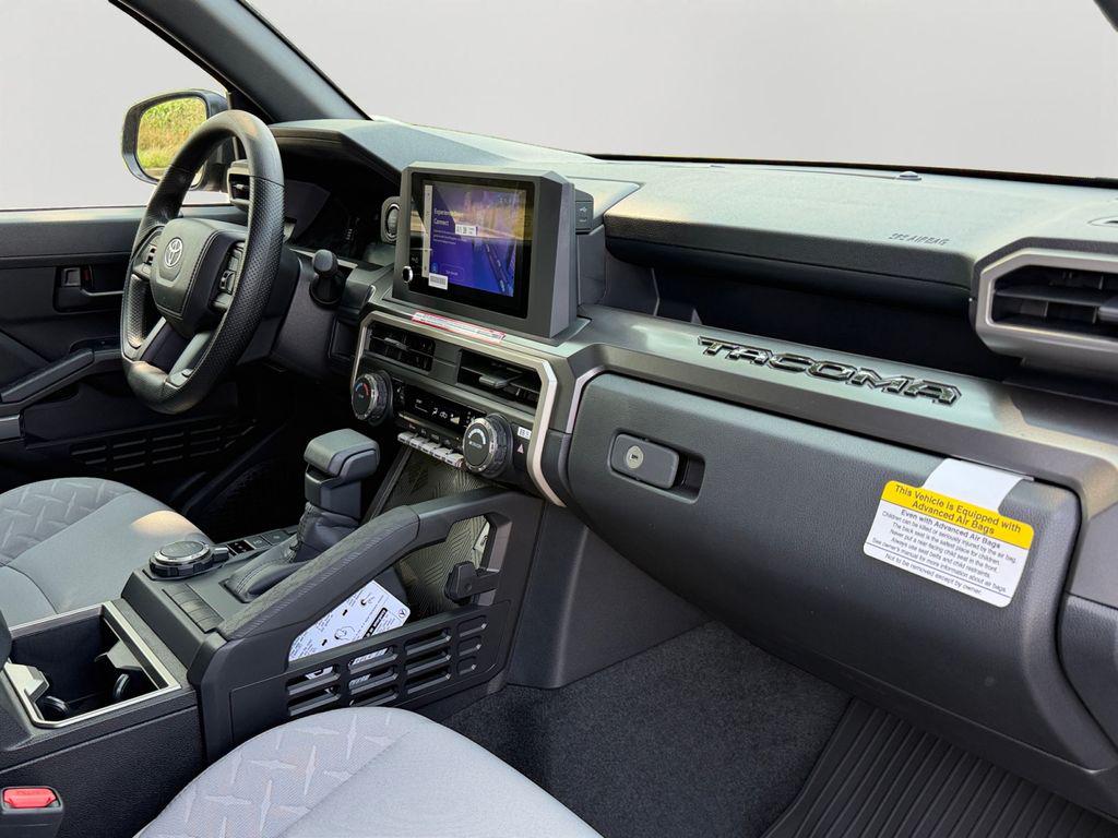 2026 Toyota TACOMA SR5 — фото 5
