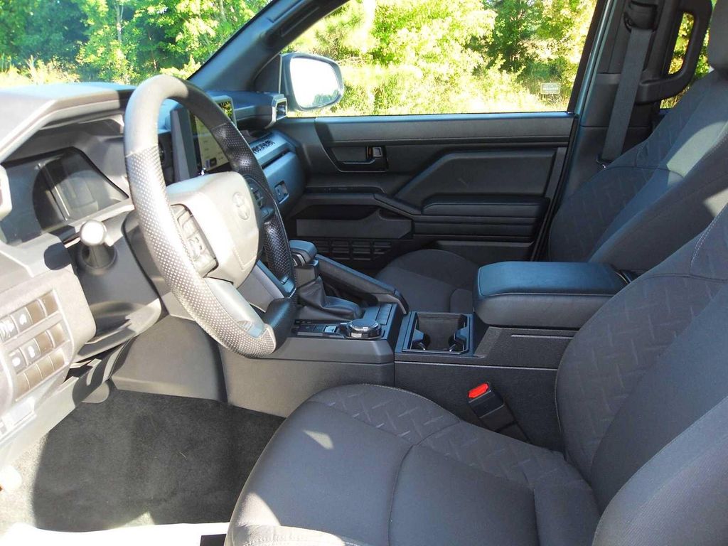2024 Toyota TACOMA SR 缩略图 25