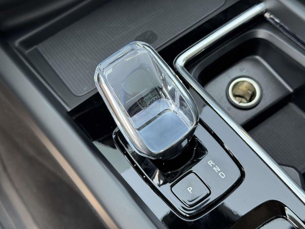 صورة مصغرة 27 لـ 2026 Volvo XC60 B5 PLUS