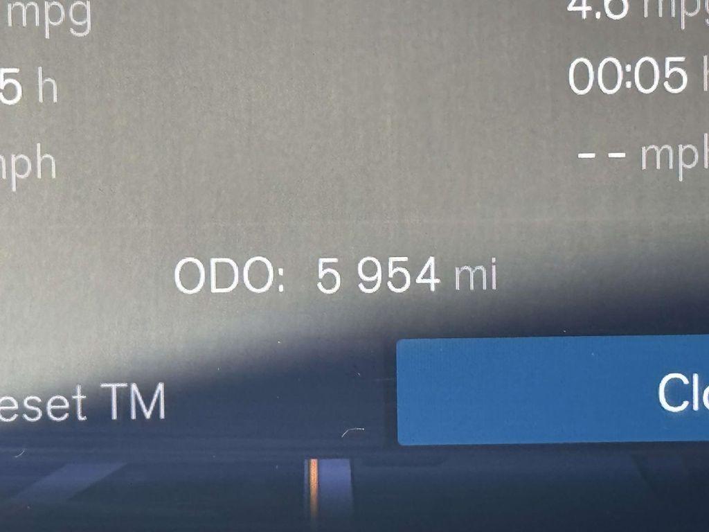 صورة مصغرة 23 لـ 2026 Volvo XC60 B5 PLUS