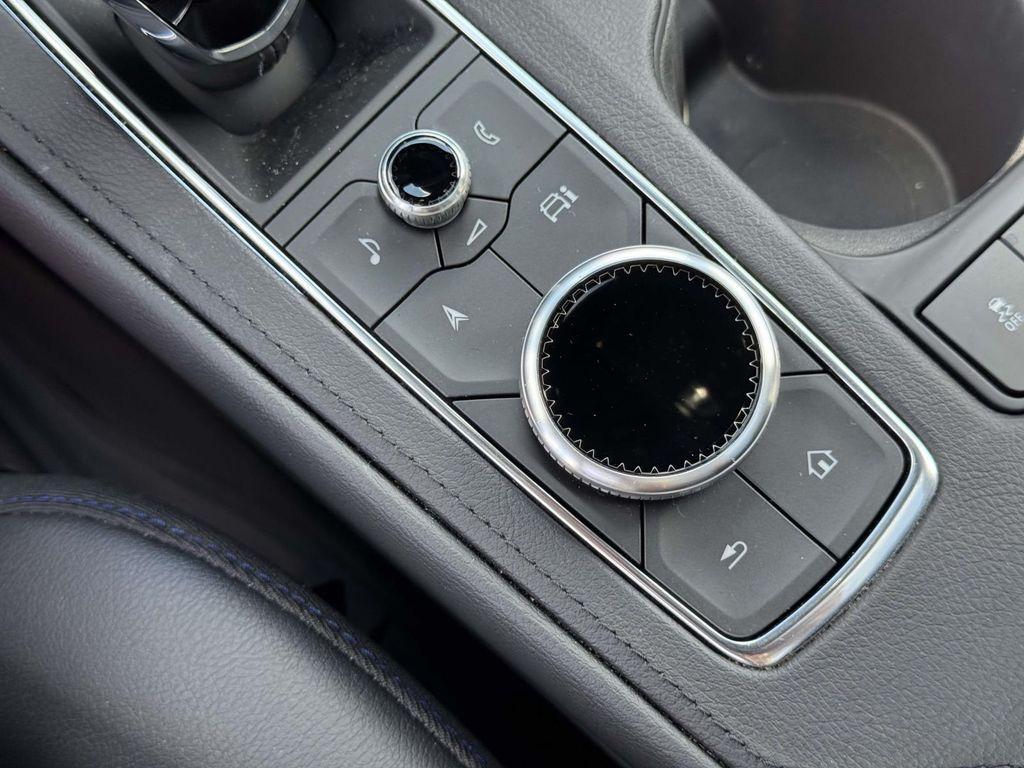 2024 Cadillac XT4 SPORT — миниатюра 30