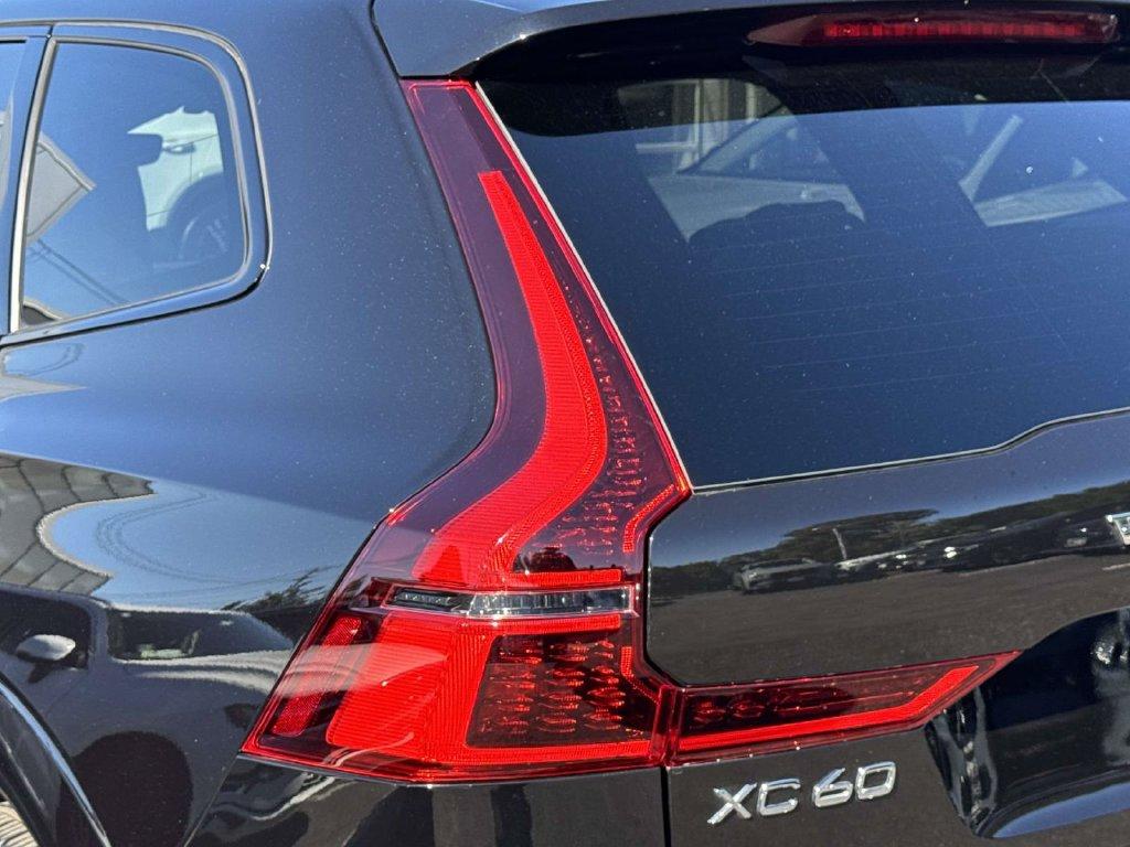 صورة 8 لـ 2026 Volvo XC60 B5 PLUS