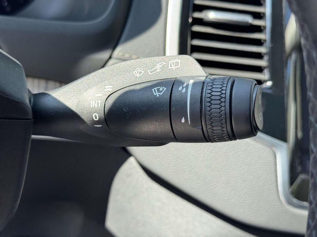 صورة مصغرة 22 لـ 2024 Volvo XC90 B6 ULTIMATE BRIGHT THEME 7-SEATER