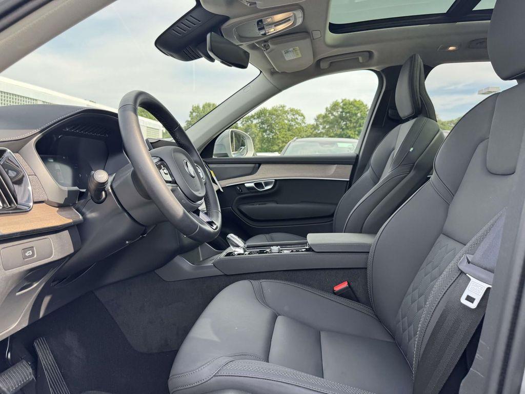 صورة مصغرة 13 لـ 2026 Volvo XC90 B6 PLUS 7-SEATER
