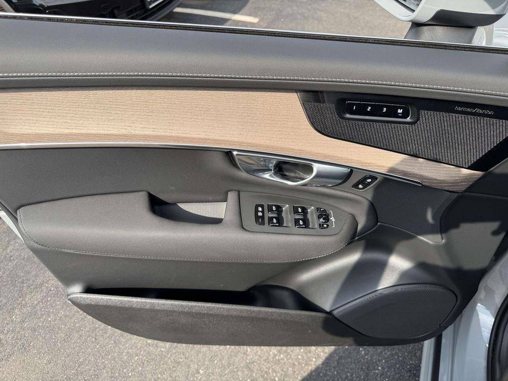 صورة مصغرة 14 لـ 2026 Volvo XC90 B6 PLUS 7-SEATER
