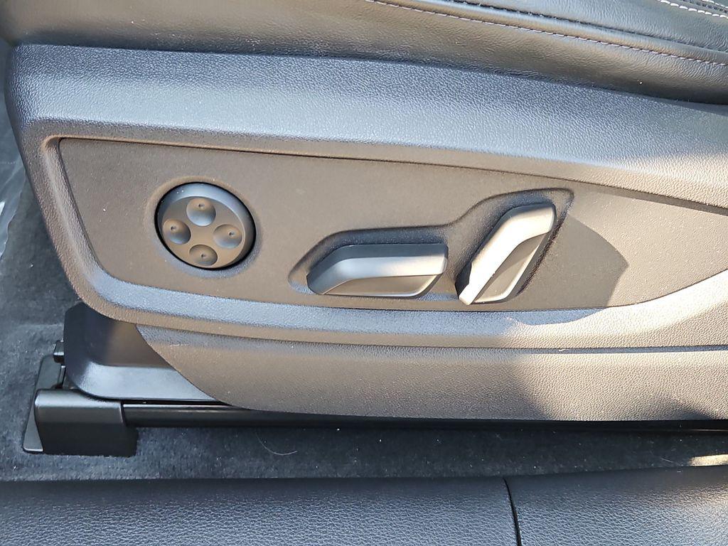 صورة مصغرة 26 لـ 2023 AUDI Q5 45 S LINE PREMIUM PLUS