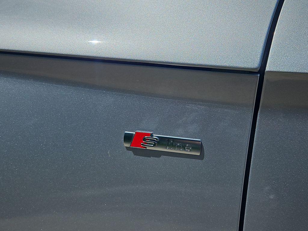 صورة 3 لـ 2023 AUDI Q5 45 S LINE PREMIUM