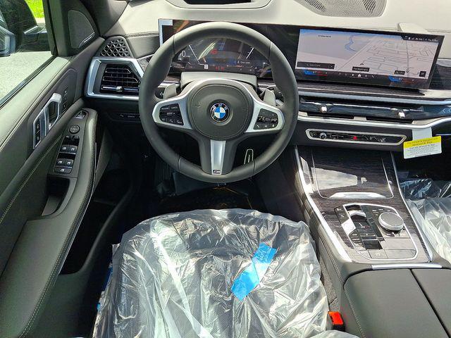 صورة 7 لـ 2026 BMW X5 XDRIVE40I
