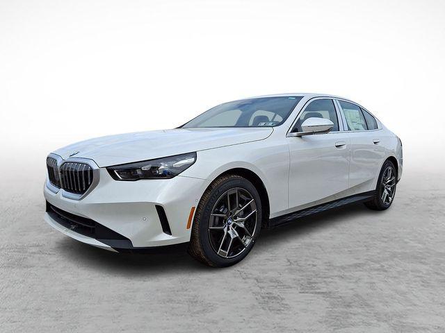 New 2026 BMW 530 xDrive