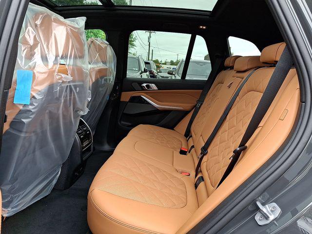 صورة 8 لـ 2026 BMW X5 PHEV XDRIVE50E