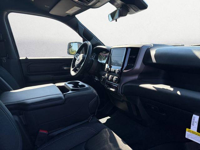 2026 RAM 1500 TRADESMAN thumbnail 15
