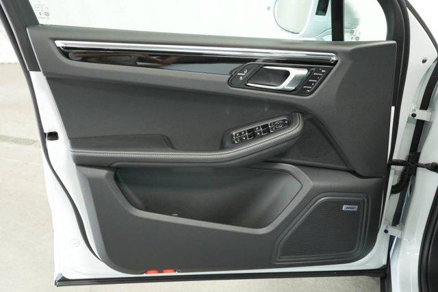 صورة مصغرة 25 لـ 2025 Porsche MACAN