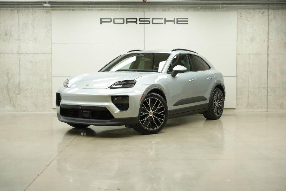New 2026 Porsche Macan 4