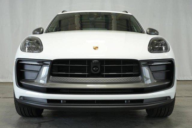 صورة مصغرة 11 لـ 2025 Porsche MACAN T
