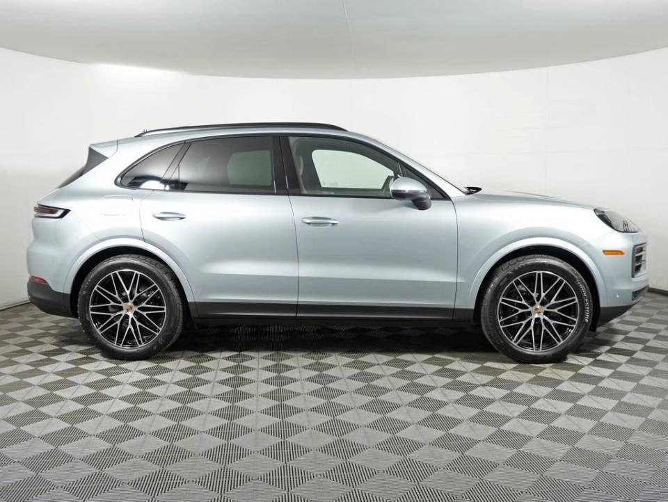 PORSCHE CAYENNE - 8