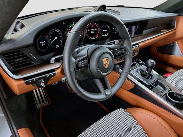 صورة 4 لـ 2023 Porsche 911 SPORT CLASSIC