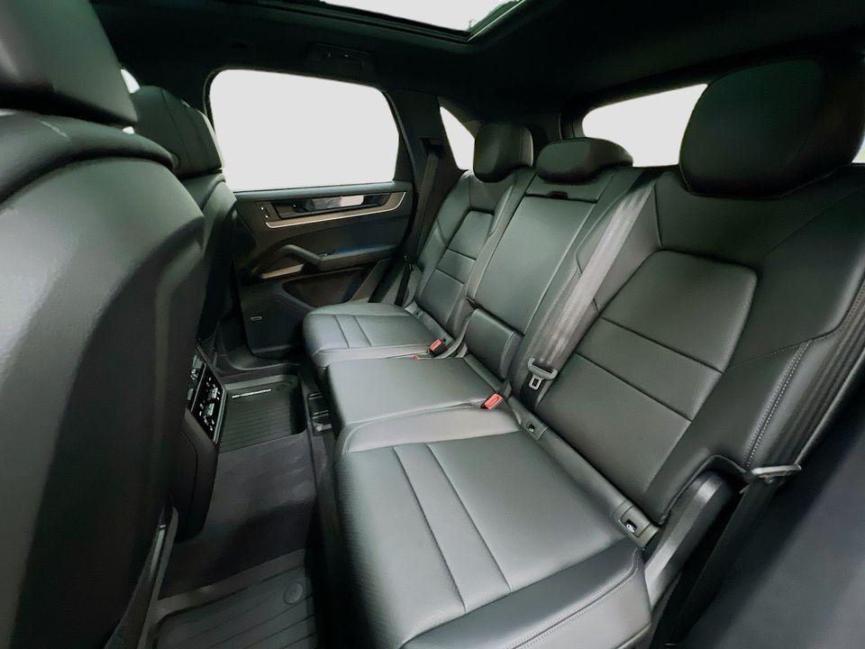 2026 Porsche CAYENNE BASE — миниатюра 24