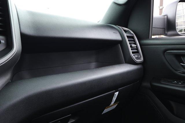2026 RAM 1500 TRADESMAN — миниатюра 27