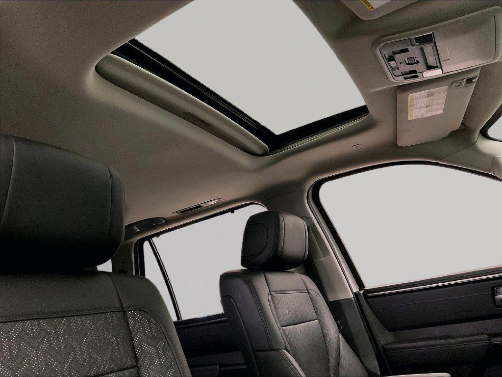 2023 Toyota SEQUOIA LIMITED 缩略图 26