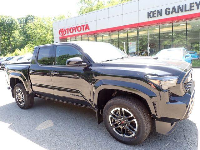 New 2025 Toyota Tacoma TRD Sport