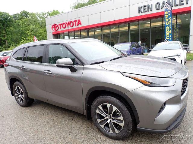 New 2026 Toyota Highlander XLE