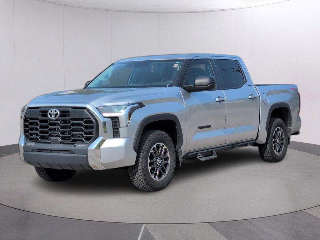 2024 Toyota TUNDRA SR5 — фото 1