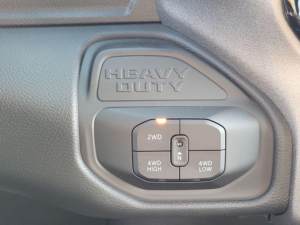 2026 RAM 2500 TRADESMAN thumbnail 24