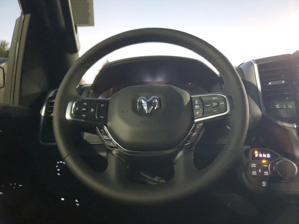 2026 RAM 1500 BIG HORN/LONE STAR — миниатюра 20