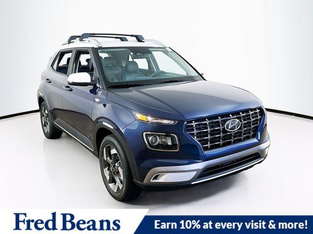 New 2026 Hyundai VENUE SEL w/Two-Tone Roof