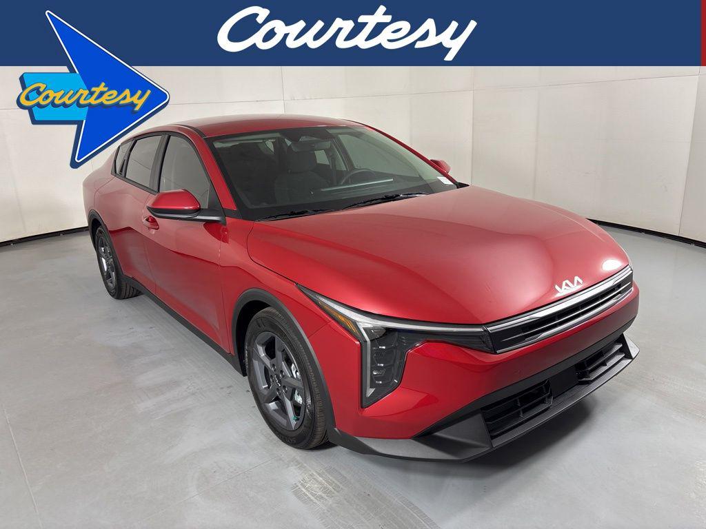 New 2026 Kia K4 LXS