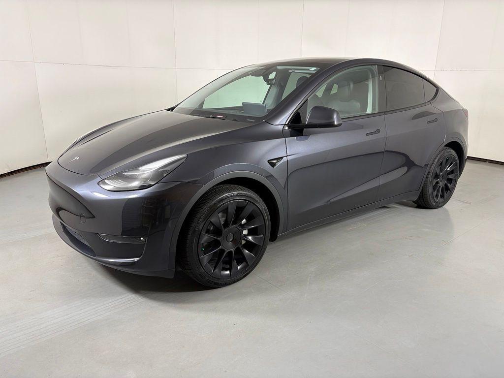 2024 Tesla MODEL Y LONG RANGE DUAL MOTOR ALL-WHEEL DRIVE — фото 4