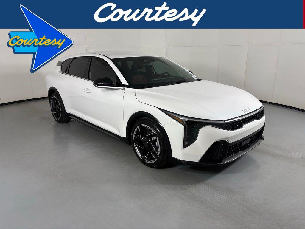 New 2026 Kia K4 GT-Line