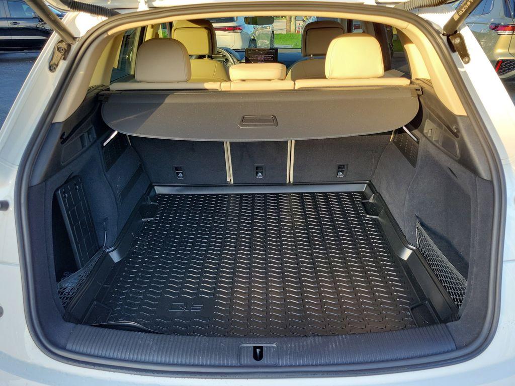 صورة 5 لـ 2023 AUDI Q5 40 PREMIUM