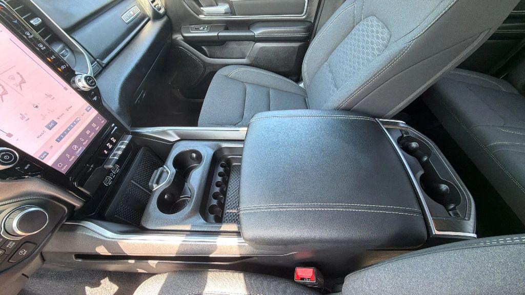 2026 RAM 1500 LONE STAR — миниатюра 38