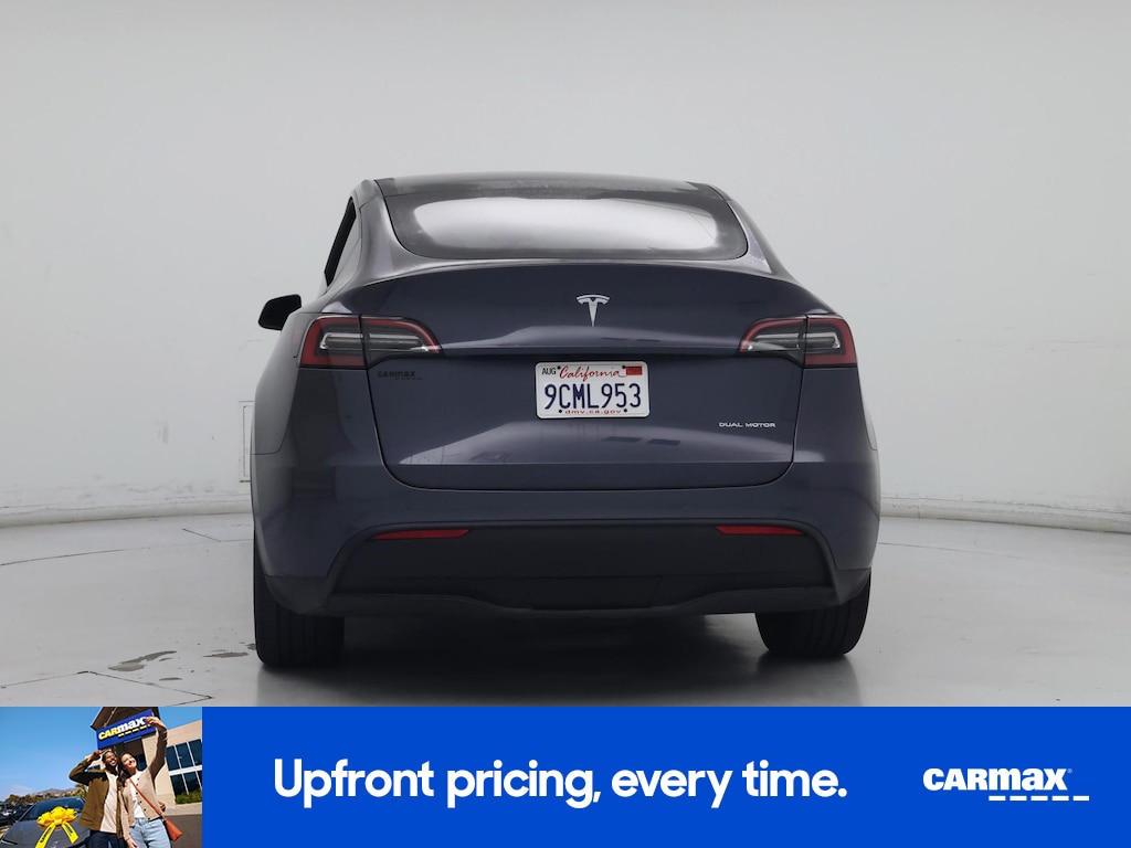 TESLA MODEL Y LONG RANGE - 7