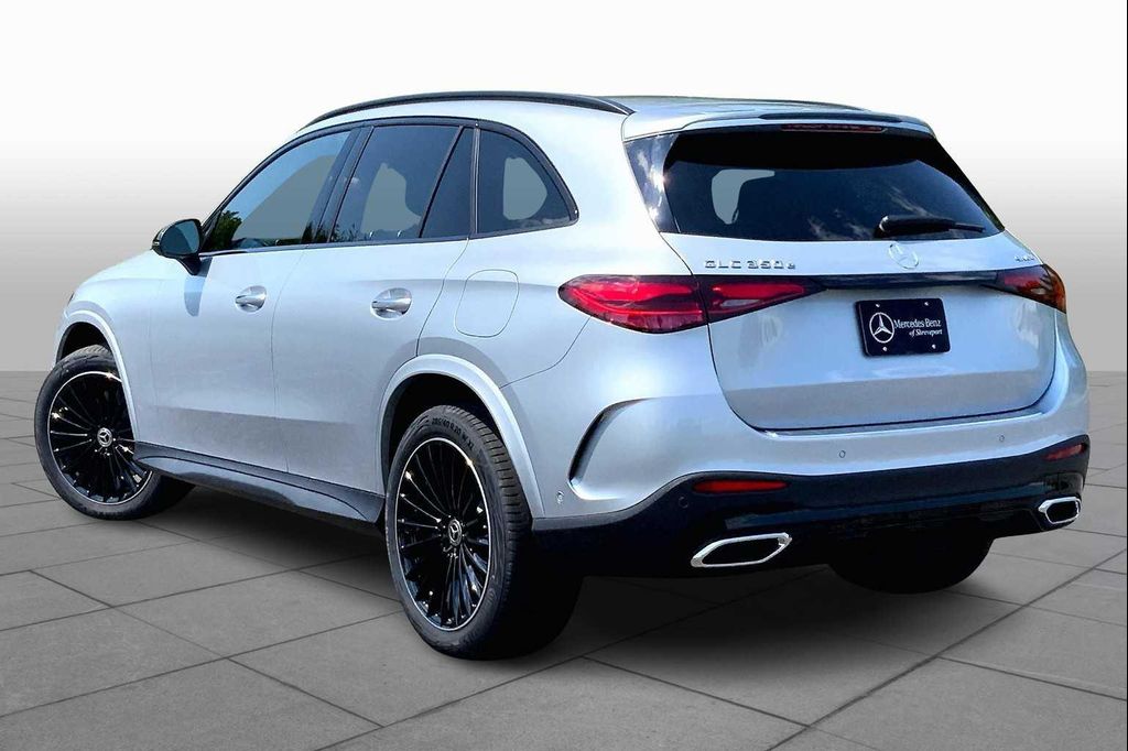 صورة مصغرة 12 لـ 2026 Mercedes-BENZ GLC