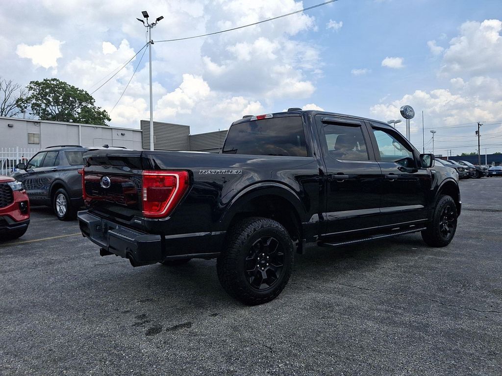 صورة 6 لـ 2023 FORD F-150 XL