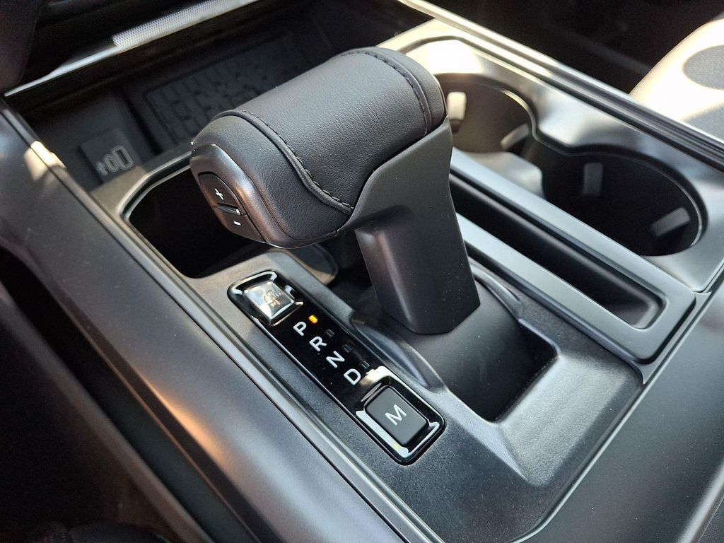 2026 FORD F-150 LARIAT — миниатюра 11