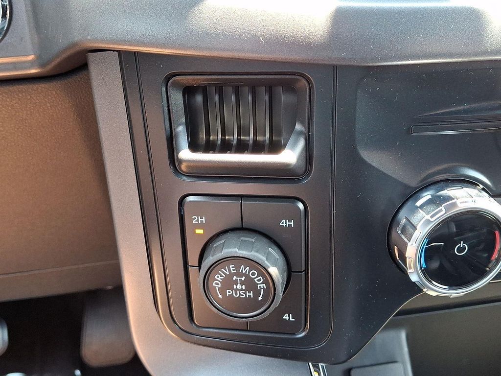 2026 FORD F-150 XLT 缩略图 17
