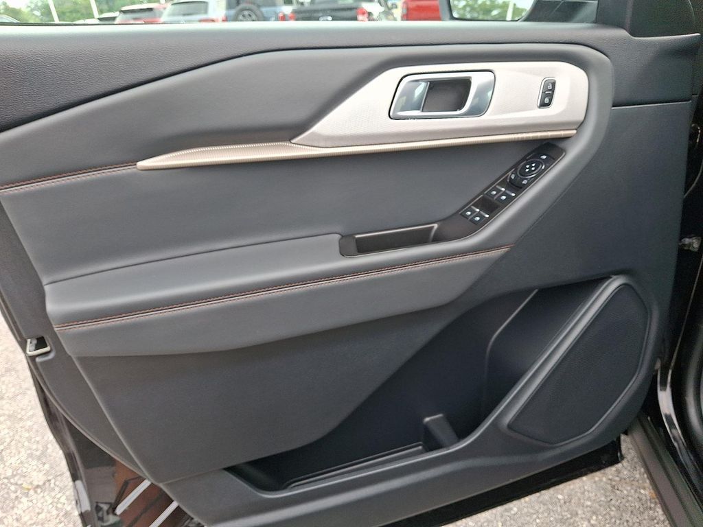2025 FORD EXPLORER ACTIVE — миниатюра 14