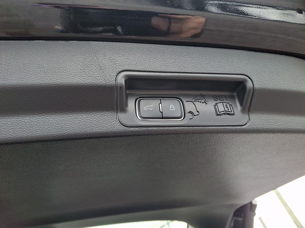 2025 FORD EXPLORER ACTIVE — миниатюра 30