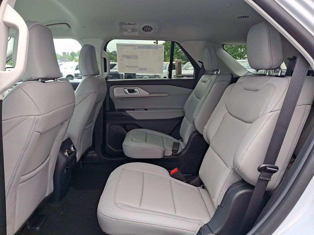 2026 FORD EXPLORER ACTIVE 照片 8