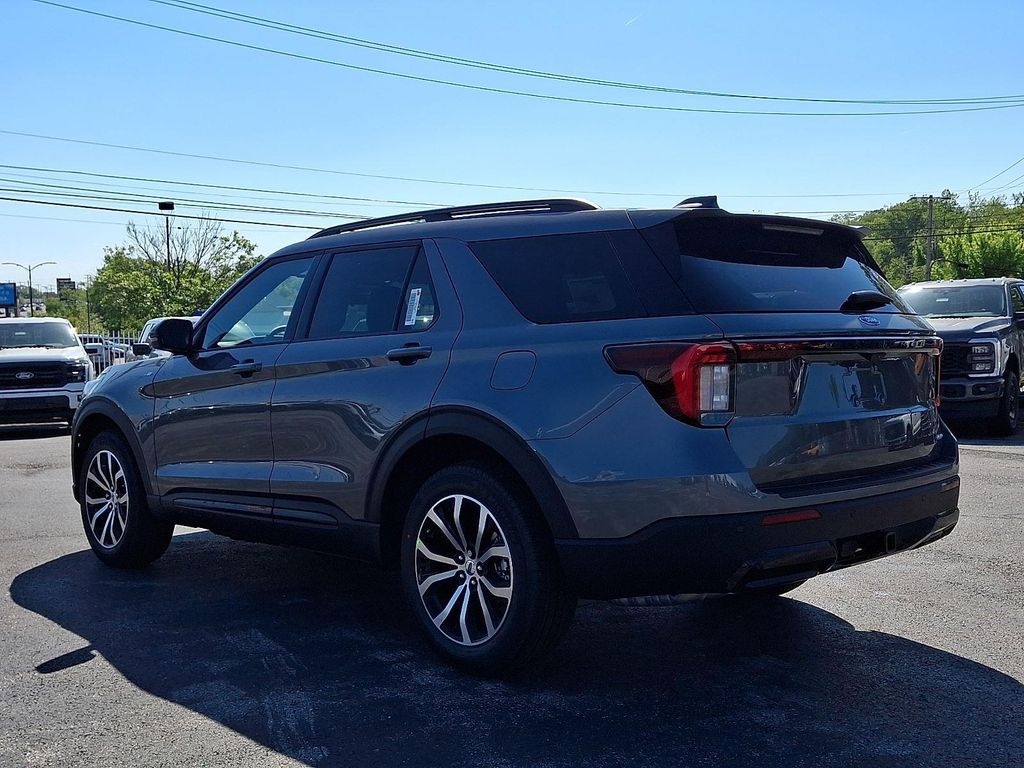 2026 FORD EXPLORER ST-LINE 照片 3